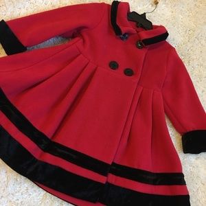 Beautiful Peat coat w/ matching Hat